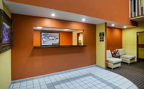 Super 8 By Wyndham Crawfordsville